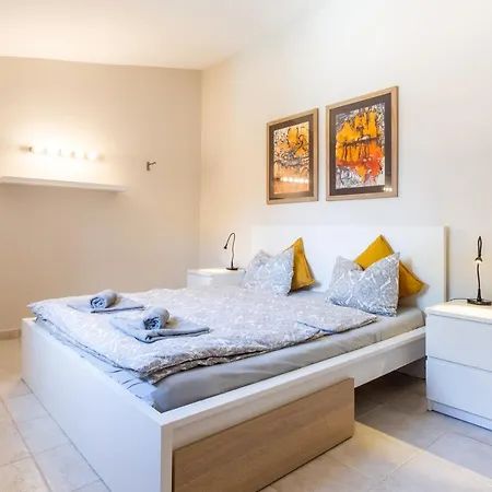 2 Private Rooms At Casa Pedro In Raposeira דירה *